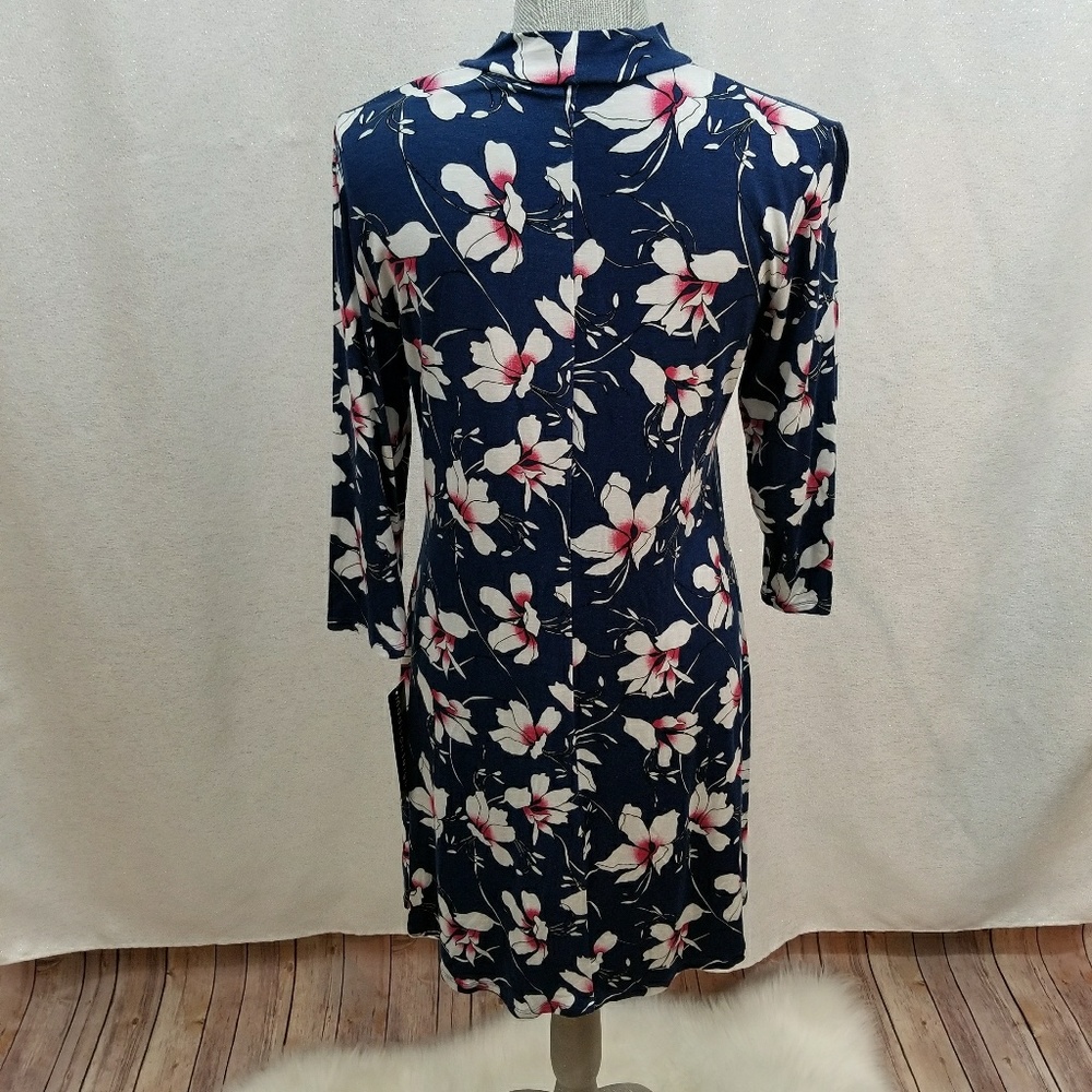 🎀3/$25 Madison Leigh Floral Choker Dress - Picture 4 of 6